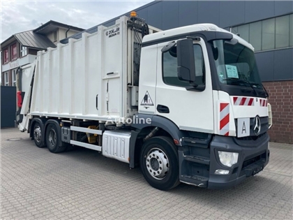 Śmieciarka Mercedes-Benz Antos 2533