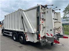 Śmieciarka Mercedes-Benz Antos 2533
