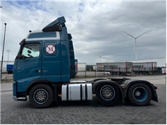 Volvo FH 520 GLOBETROTTER, 6x2
