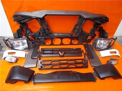 RENAULT GAMA T RANGE PRZÓD LAMPY BELKA ZDERZAKA