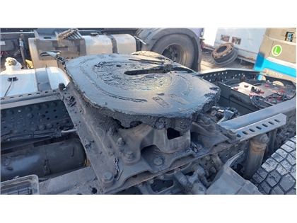 MERCEDES ACTROS MP4 SIODŁO WYSOKIE 23CM PŁYTA KĄTO