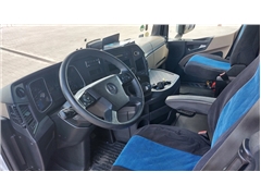 MERCEDES ACTROS MP4 EURO 6 KABINA KPL GIGA SPACE 2