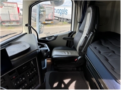 Volvo FH 500 2021 6X2, IPARCOOL, FULL AIR, LEATHER SEATS, LIKE NEW!