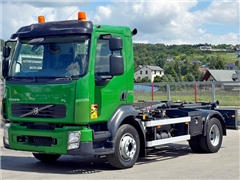 VOLVO FL 280  HAKOWIEC  STAN BDB