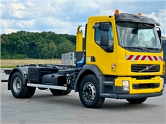 VOLVO FL 240  HAKOWIEC + HMF 270 K2  STAN BDB