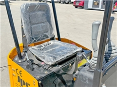 JPC HT 12 MINI  Koparka gąsienicowa  STAN BDB