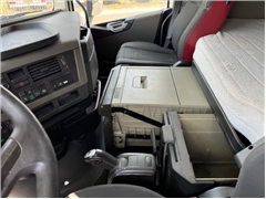 Volvo FH 460 GLOBETROTTER XL