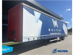 Pacton LXD 230 Schuifzeil + Achterdeuren