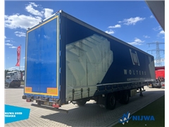 Pacton LXD 230 Schuifzeil + Achterdeuren