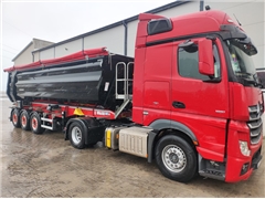Sprzedam naczepę wywrotkę Schwarzmuller aluminiowa