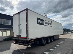 Schmitz Cargobull THERMO KING SLX 300, LIFT AXLE, PALLET BOX