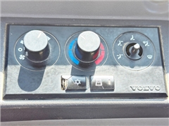 VOLVO EC 55  Koparka gąsienicowa  STAN BDB