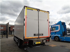 MAN TGM 18.250 + carrier supra 850euro 6 + lift + 19T