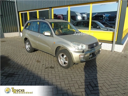Samochód Toyota RAV4 + 4X4 + AUTOMAT + PETROL