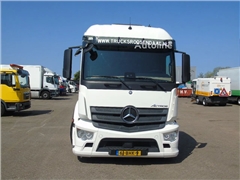 Mercedes Actros Ciężarówka do przewozu kontenerów Mercedes-Benz Actros 1924 + lift + euro 6