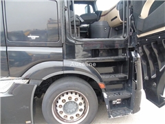Mercedes Actros Ciągnik siodłowy Mercedes-Benz Actros 1842 + RETARDER + MEGA + euro 6
