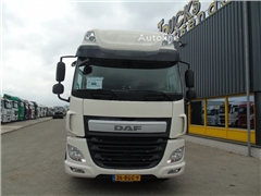 DAF CF Ciągnik siodłowy DAF CF 400