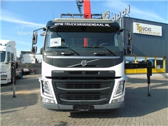 Żuraw samojezdny Volvo FM 420 + 8x4 + PALFINGER 24