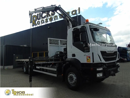Żuraw samojezdny IVECO Eurotrakker 360 EEV + HIAB