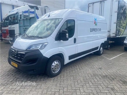 Opel Movano 2.2 diesel lang en hoog met laadklep, motor