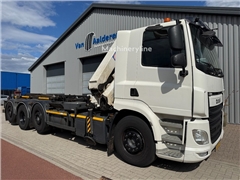 Uszkodzony żuraw samojezdny DAF CF410 FAQ HMF 2620
