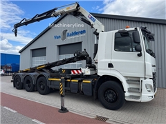 Uszkodzony żuraw samojezdny DAF CF410 FAQ HMF 2620