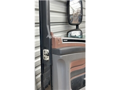 Drzwi DAF XF 106 1881862 do ciągnika siodłowego DA