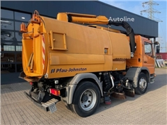 Zamiatarka Mercedes-Benz 1323 Atego4x2