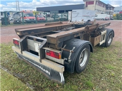 Przyczepa do przewozu kontenerów Hüffermann ASK