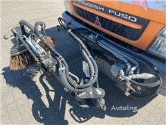 Zamiatarka Mitsubishi FE 85 Faun Viajet