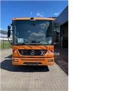 Śmieciarka Mercedes-Benz 2633 Econic 6x2 EEV Halle