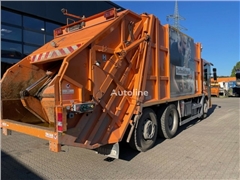 Śmieciarka Mercedes-Benz 2633 Econic 6x2 Haller X1
