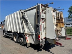 Śmieciarka Mercedes-Benz 2533 Antos 6x2 Faun Vario