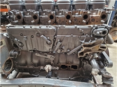 Blok silnika Scania Silnik Słupek Blok R 450 DC131