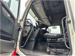 Volvo FH 420 GLOBETROTTER,ADR LOW KM