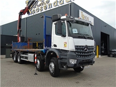 Żuraw samojezdny Mercedes-Benz Arocs 3242 + PALFIN