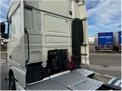 DAF XF 480 SUPERSPACE,RETARDER,STAND CLIMA,2 TANKS