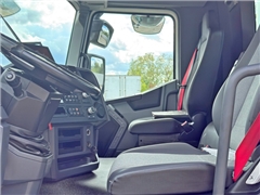 Renault C 430  SKRZYNIA 6,80 m  HIAB X-HIPRO 192