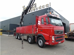 Żuraw samojezdny Volvo FH 12.460 + HIAB 700E-6 HI