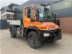 Mercedes U-400 4x4