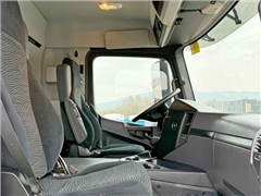 Mercedes Arocs 3246 8x4 / Wywrotka / Stan BDB!