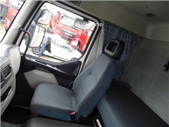 Volvo FL 240 + 12t + lift