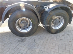 Renault Kerax 520DXI + MANUAL + SPRING + 8X4