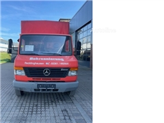 Mercedes 814 D Vario mit LBW 4x2