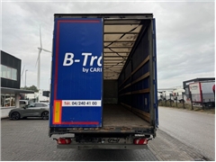 Fliegl 3 AS SCHUIFZEILEN TRAILER, LIFT AXLE