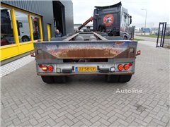 Naczepa do przewozu kontenerów Tr&039;ax 2 AXLE +