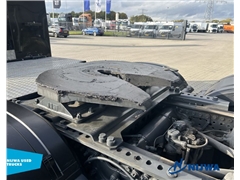 Mercedes -Benz ACTROS 6x4 GCW 120T + Retarder