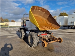 Dwudrogowe wozidło budowlane Bergmann Multitor 206