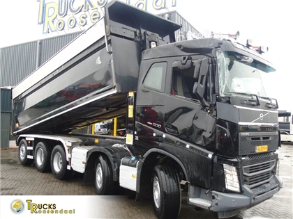 Volvo FH 500 + 10X4 + 33 CUB + SMALL DAMAGE CAB