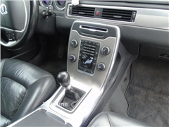 Samochód Volvo V70 + manual